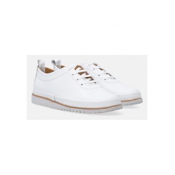 Pantofi sport cu model uni si talpa joasa
