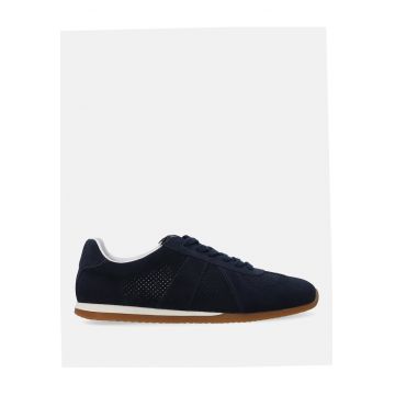 Pantofi sport din piele intoarsa - cu profil jos si perforatii