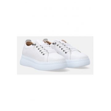 Pantofi sport flatform cu perforatii decorative si sireturi elastice