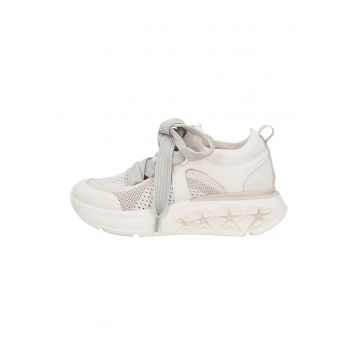 Pantofi sport cu insertii din piele - Bej deschis