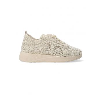 Pantofi sport din material textil cu design perforat