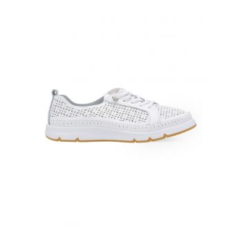 Pantofi sport cu perforatii