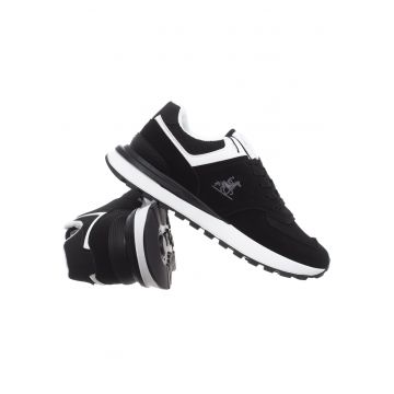 Pantofi sport cu talpa contrastanta