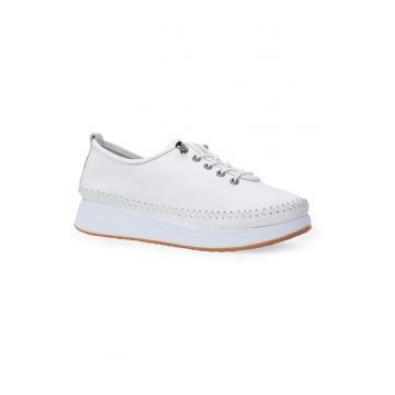 Pantofi sport din piele cu talpa wedge si cusaturi decorative