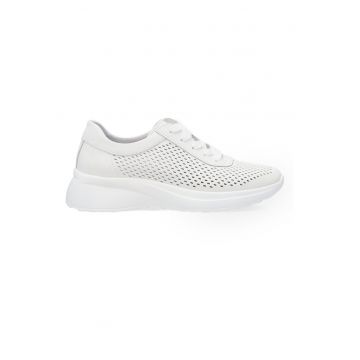 Pantofi sport din piele perforati