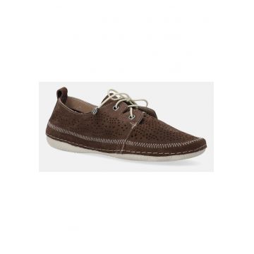 Pantofi sport usori din piele intoarsa cu model perforat
