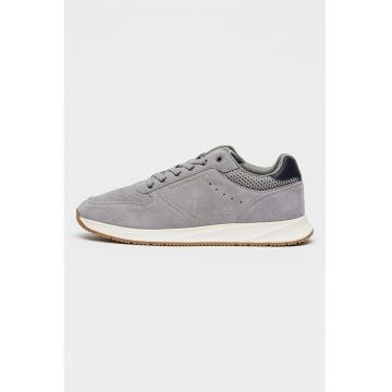 Pantofi sport din piele intoarsa cu detalii perforate Newport - Gri cenusiu