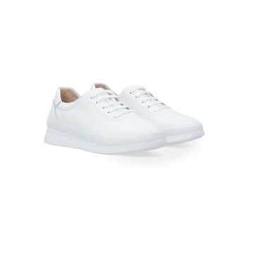 Pantofi sport din piele naturala cu talpa joasa
