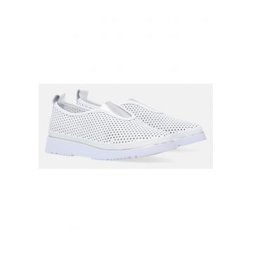 Pantofi sport  - din piele perforata