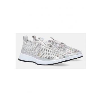 Pantofi sport piele cu design ajurat