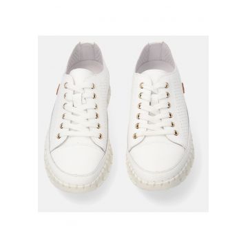 Pantofi sport cu profil jos din piele cu perforatii
