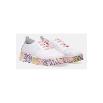 Pantofi sport din piele cu imprimeu si platforma -