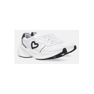 Pantofi sport din piele naturala cu aplicatie in forma de inima