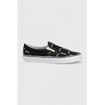 Vans tenisi Ua Classic Slip-on barbati, culoarea negru