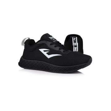 Pantofi sport barbati  negru - antrenament zilnic - material respirabil