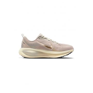 Pantofi sport  W NIKE VOMERO 18 SE-IF4463-200