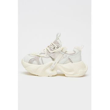 Pantofi sport din plasa cu sireturi si garnituri - Alb fildes/Gri deschis