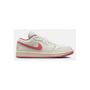 Adidasi Air  1 Low pentru dama - 69875 - Alb/Roz somon