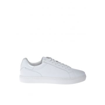 Pantofi sport low-cut cu segmente de piele lacuita - Alb