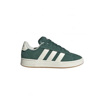 Pantofi sport Grand Court Alpha de piele intoarsa - Alb/Verde englez