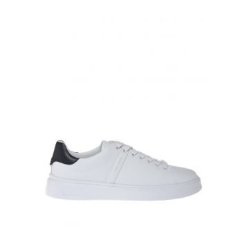 Pantofi sport uni de piele - Alb
