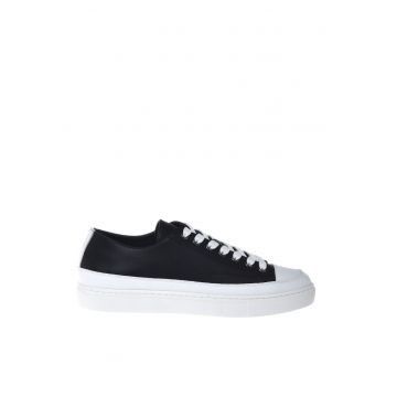 Tenisi low-cut de piele intoarsa - Negru