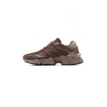 Pantofi sport 9060 low-cut cu garnituri din piele intoarsa - Maro inchis