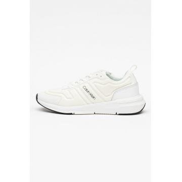 Pantofi sport texturati cu logo - Alb