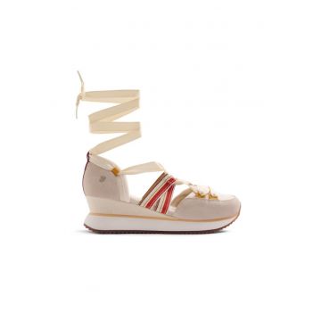 Pantofi sporti Merti cu talpa wedge si sireturi