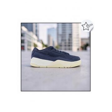 Pantofi Sport Barbati -  Jordan - Flight Court - Marimea 39 - Piele Naturala Si Sintetica - Insertii Din Denim Si Textil Pentru O Mai Buna Ventilatie - Suede Moale Care Evidentiaza Stilul Premium - Talpa Intermediara Din Spuma Pentru Amortizare - Multico