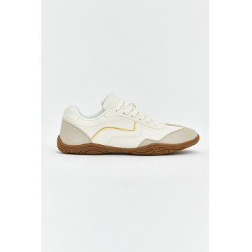 Pantofi sport de piele ecologica - Alb/Bej deschis