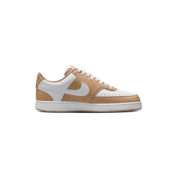 Pantofi sport Court Vision Low Next Nature din piele ecologica - Alb/Maro nisip