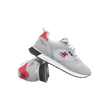 Pantofi sport cu logo brodat