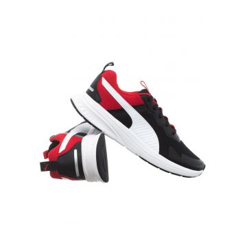 Pantofi sport cu detalii contrastante -