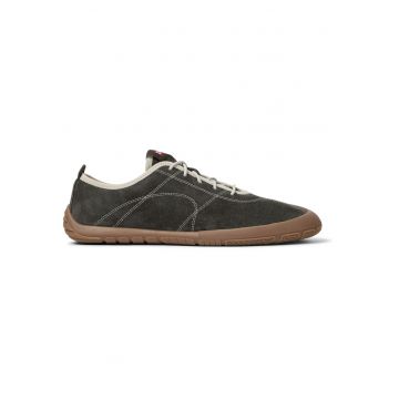 Pantofi sport Peu Path+ din piele intoarsa cu cusaturi contrastante - Gri