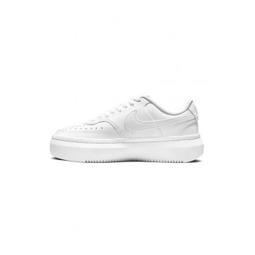 Pantofi sport Court Vision Alta din piele si piele ecologica cu talpa flatform - Alb