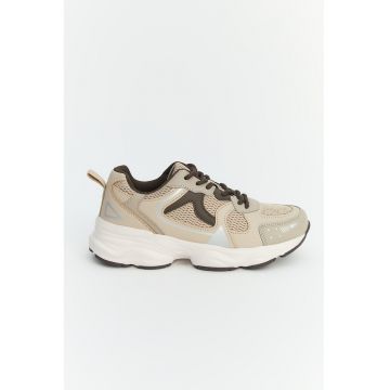 Pantofi sport de piele ecologica cu insertii de plasa - Alb optic/Bej deschis