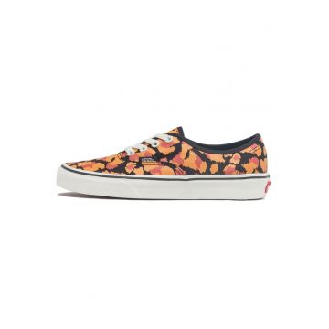 Tenisi cu animal print