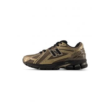 530 Pantofi sport cu segmente din plasa - Maro
