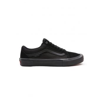 Pantofi sport cu profil jos din piele intoarsa si panza