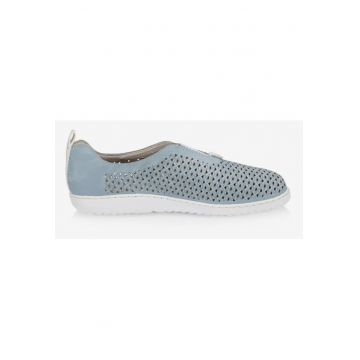 Pantofi sport slip on cu perforatii decorative