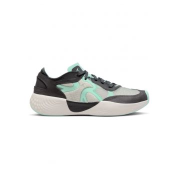 Pantofi sport cu insertii de piele intoarsa Jordan Delta 3 -