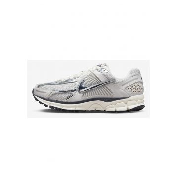 Pantofi sport unisex - Nike Zoom Vomero 5 Photon Dust Metallic Silver - gri - Gri