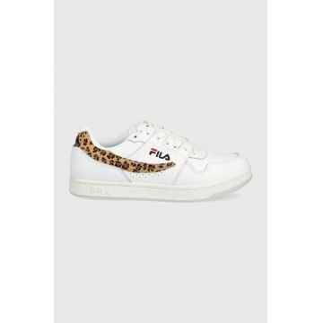 Fila sneakers din piele Arcade culoarea alb