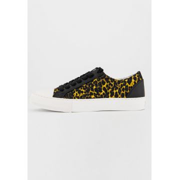 Tenisi low-top cu model
