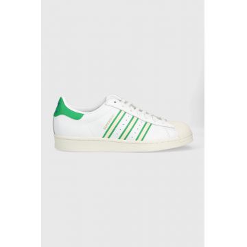 adidas Originals sneakers din piele Superstar culoarea alb