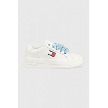 Tommy Jeans sneakers din piele CITY FLATFORM culoarea alb, EN0EN02117