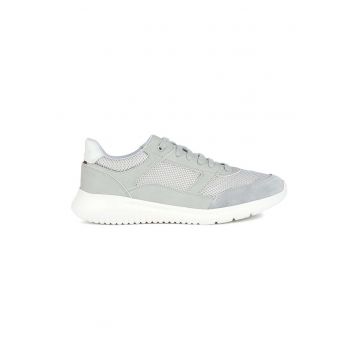 Pantofi sport cu insertii de piele intoarsa