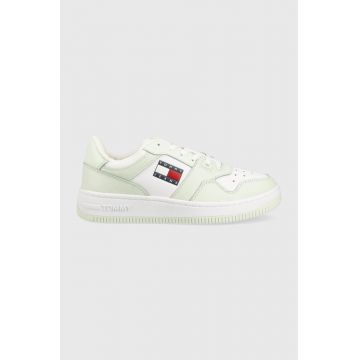 Tommy Jeans sneakers RETRO BASKET WMN culoarea alb, EN0EN02102