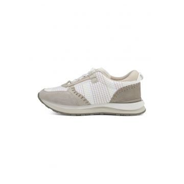 Pantofi sport cu insertii textile